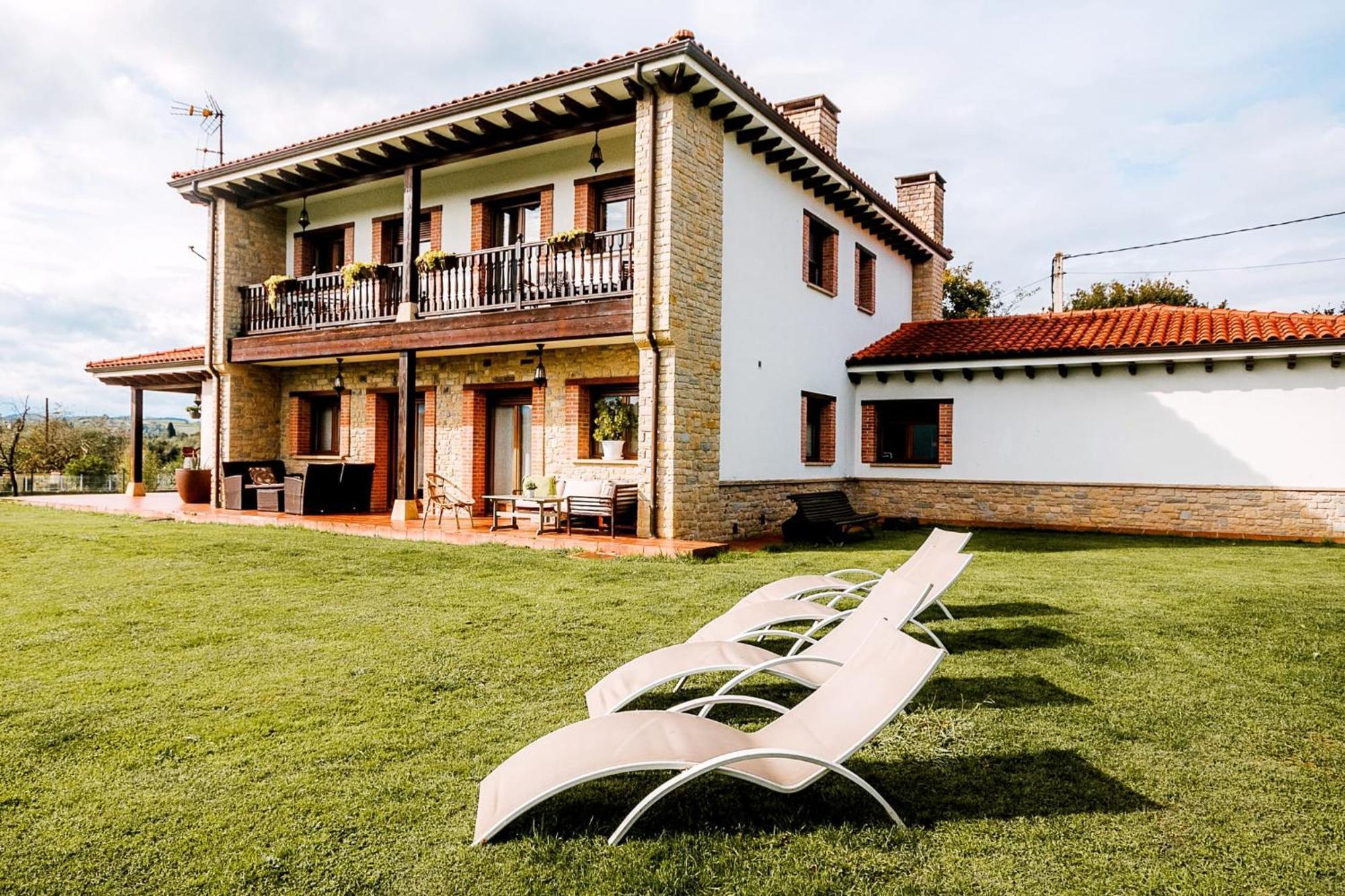 Villa Tiviti اوفيدو المظهر الخارجي الصورة